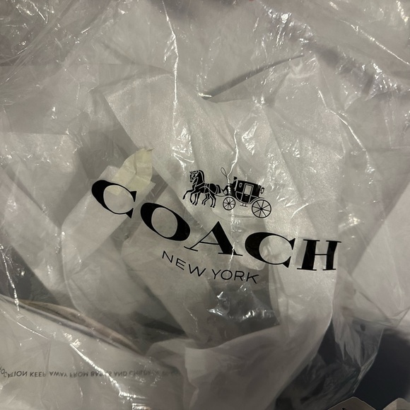 Brand New Coach Purse - Picture 6 of 7